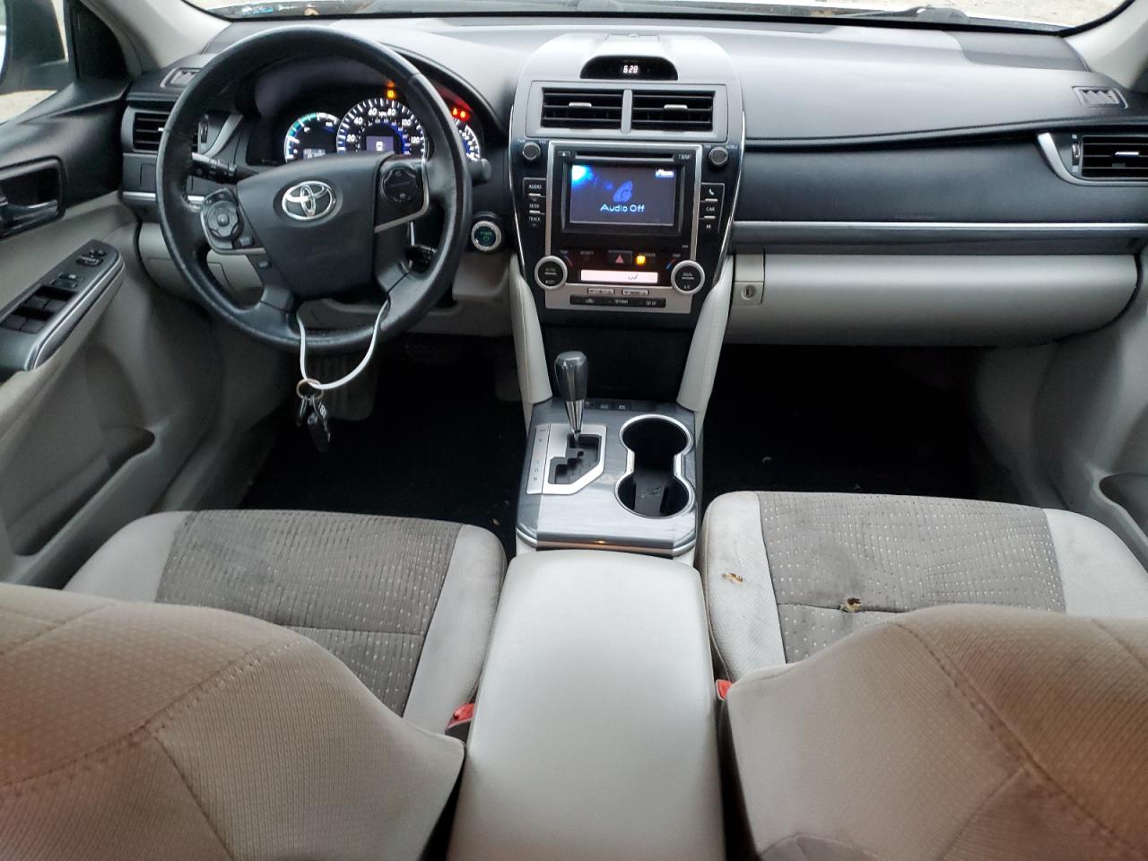 2012 Toyota Camry - Image 8