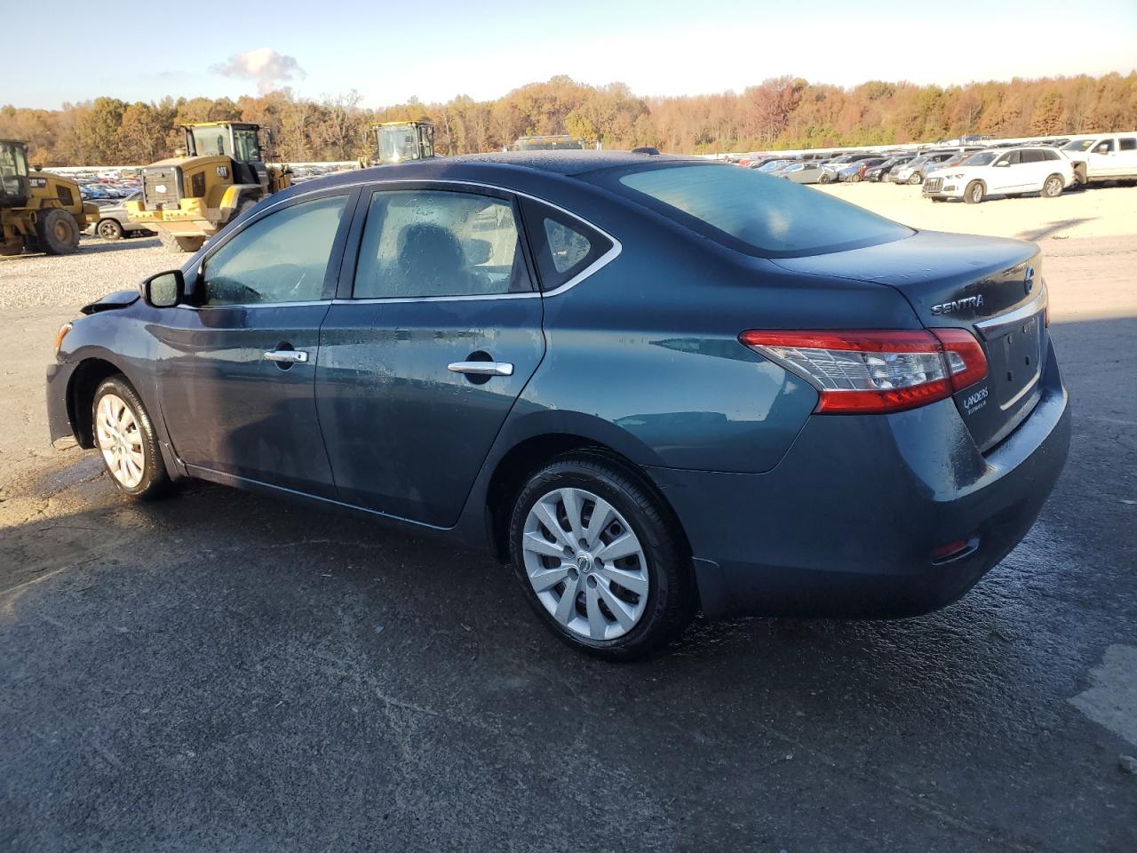 2015 Nissan Sentra - Image 2