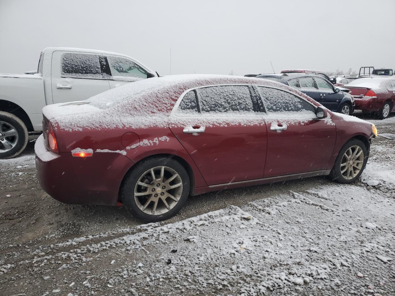2011 Chevrolet Malibu - Image 3