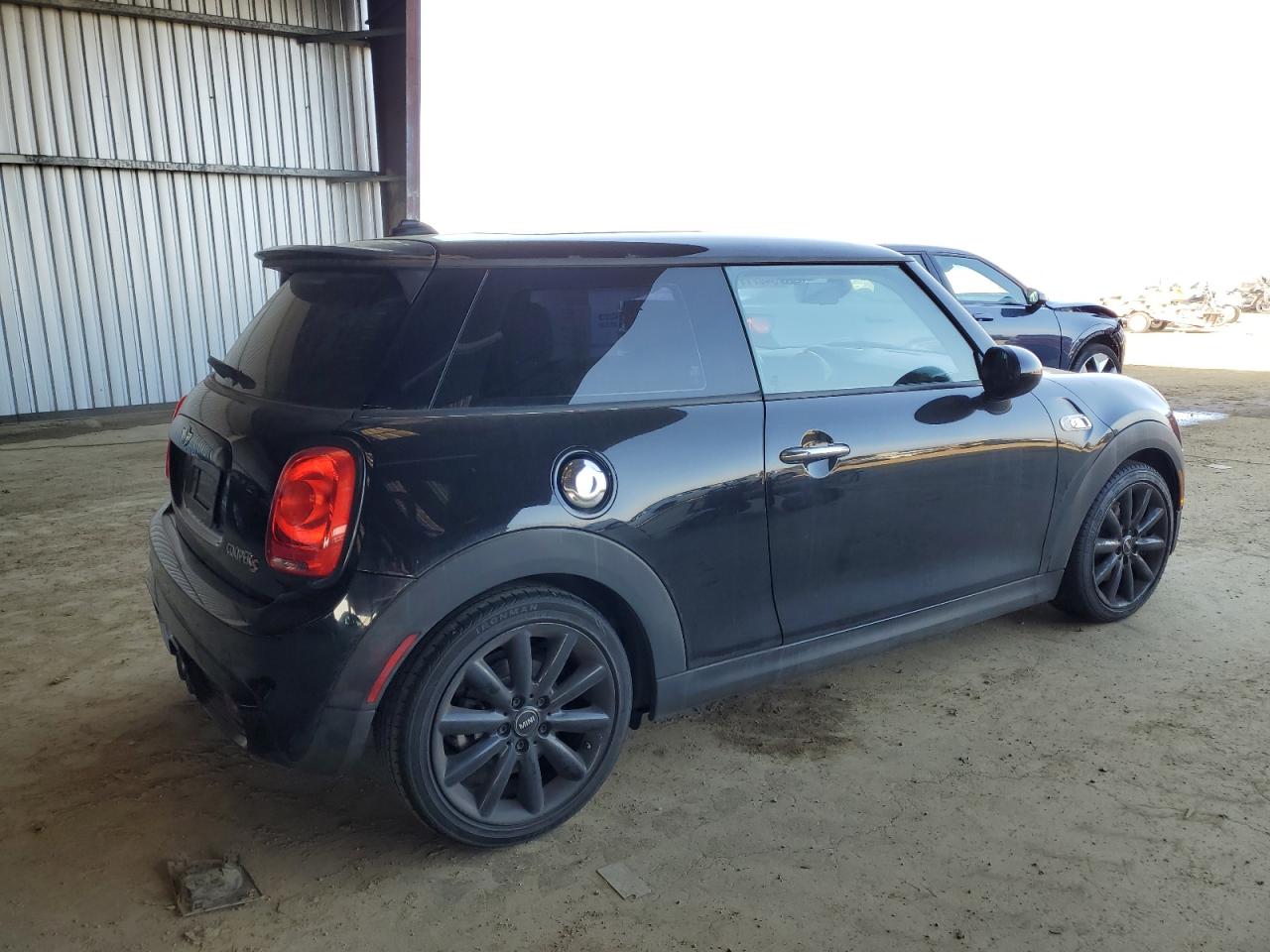 VIN WMWXP7C51F2A42278 2015 MINI COOPER no.3