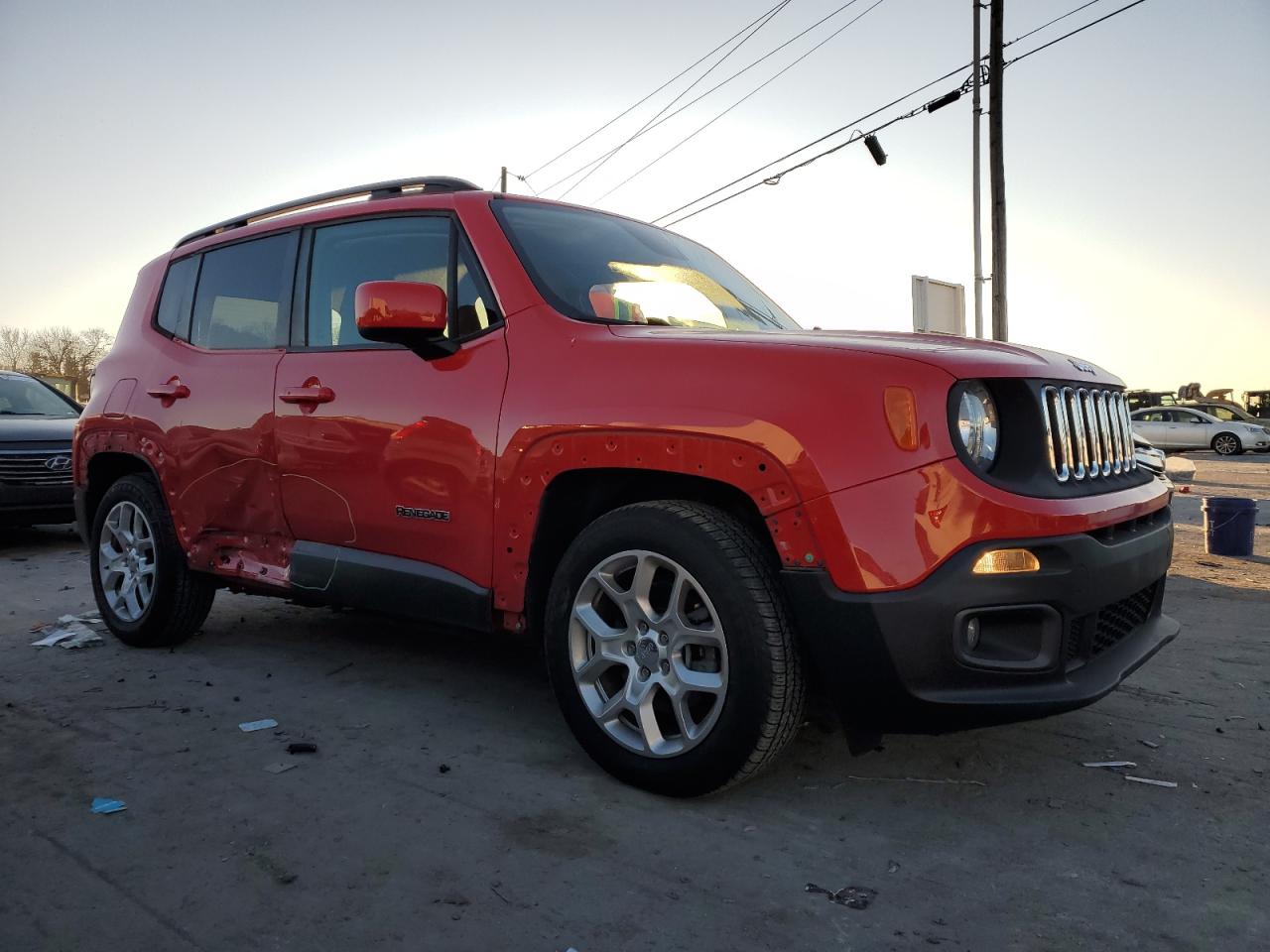 2017 Jeep Renegade - Image 4