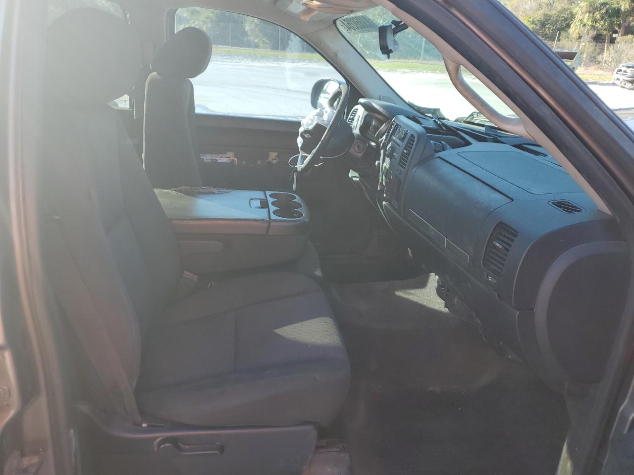 2012 Chevrolet Silverado - Image 7