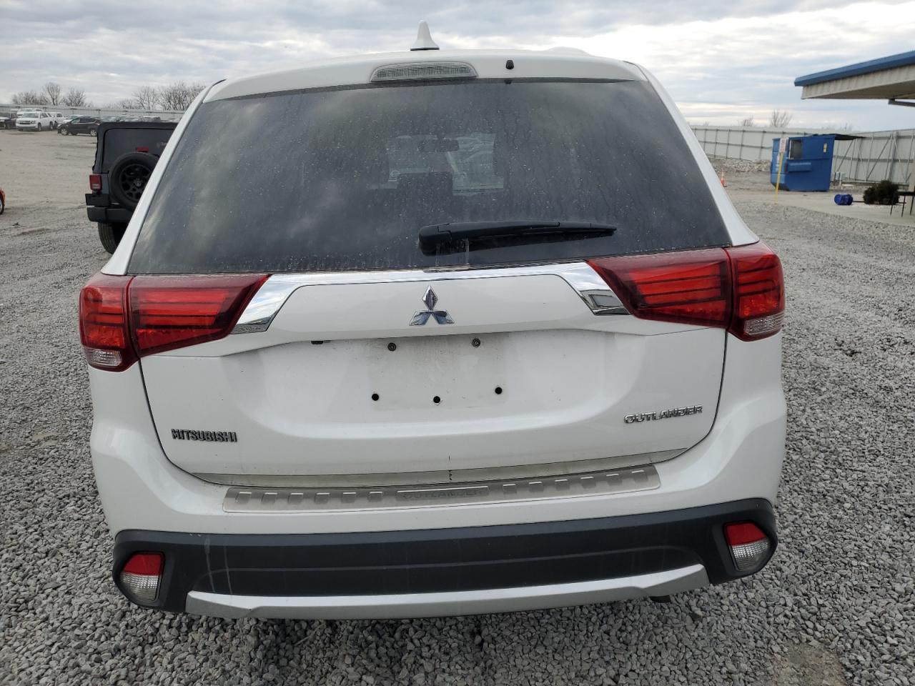 2017 Mitsubishi Outlander Es VIN: JA4AD2A32HZ000726 Lot: 85698214