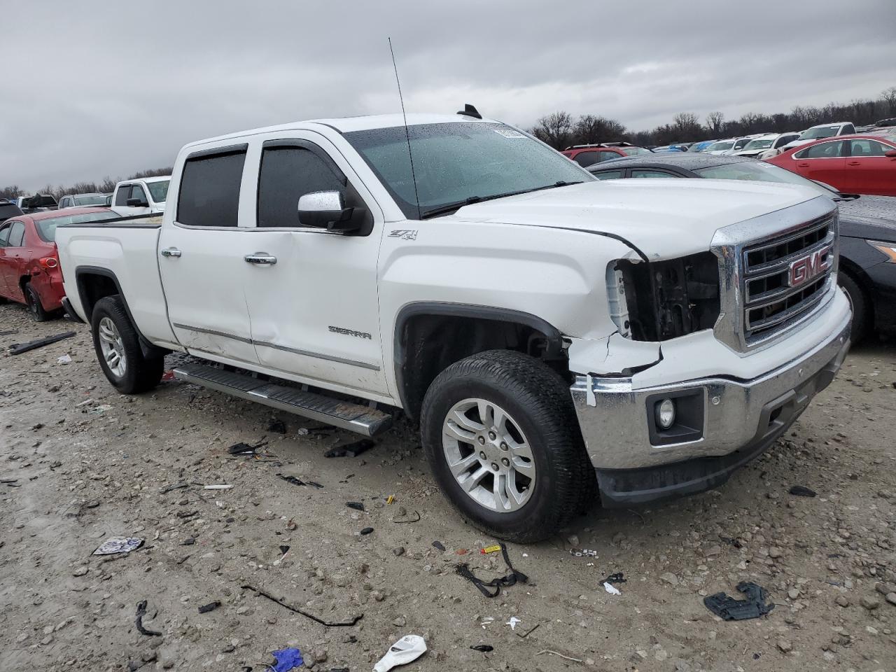 VIN 3GTU2VEC1FG132457 2015 GMC SIERRA no.4