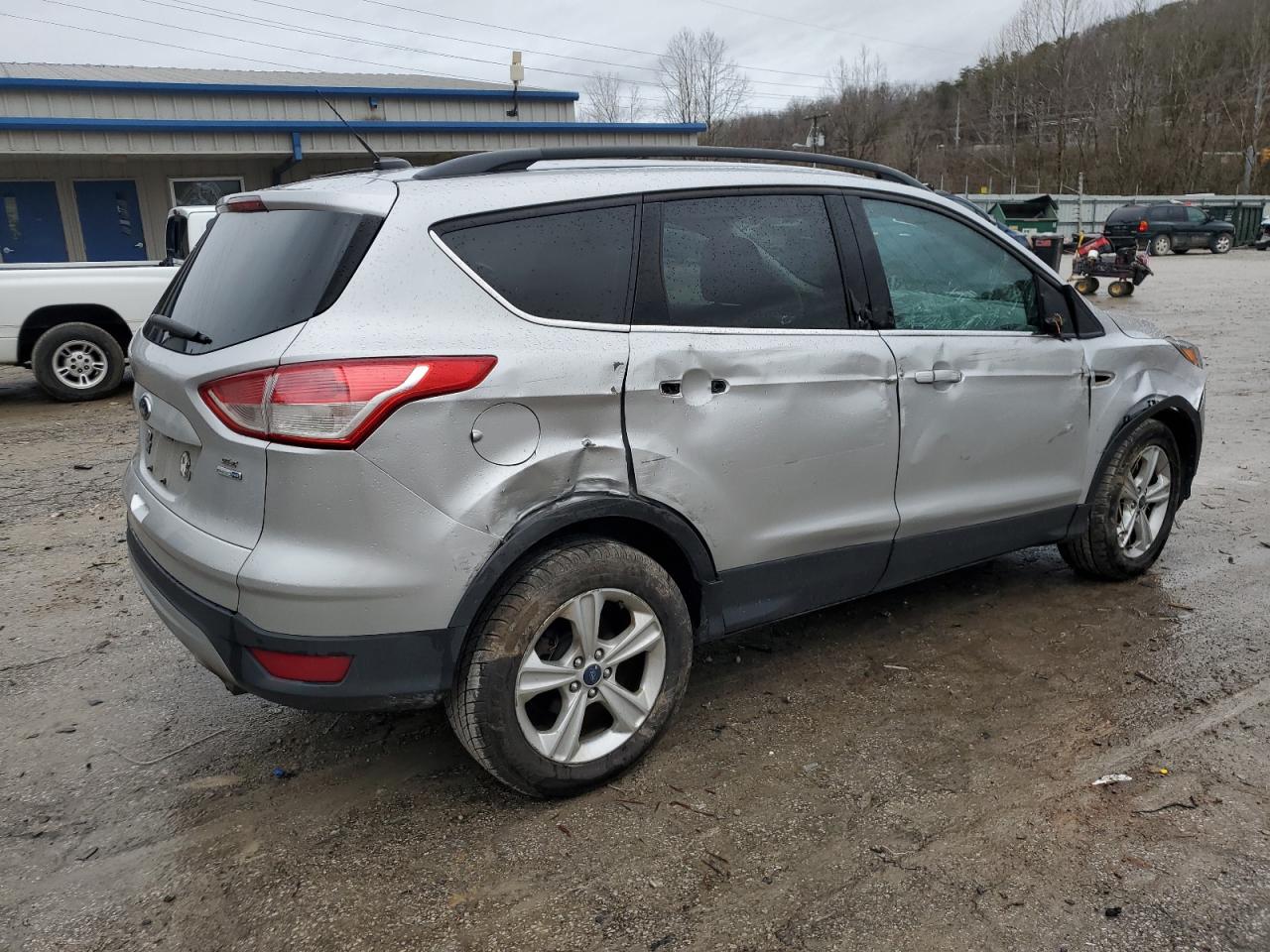 VIN 1FMCU9GX7GUA94837 2016 FORD ESCAPE no.3