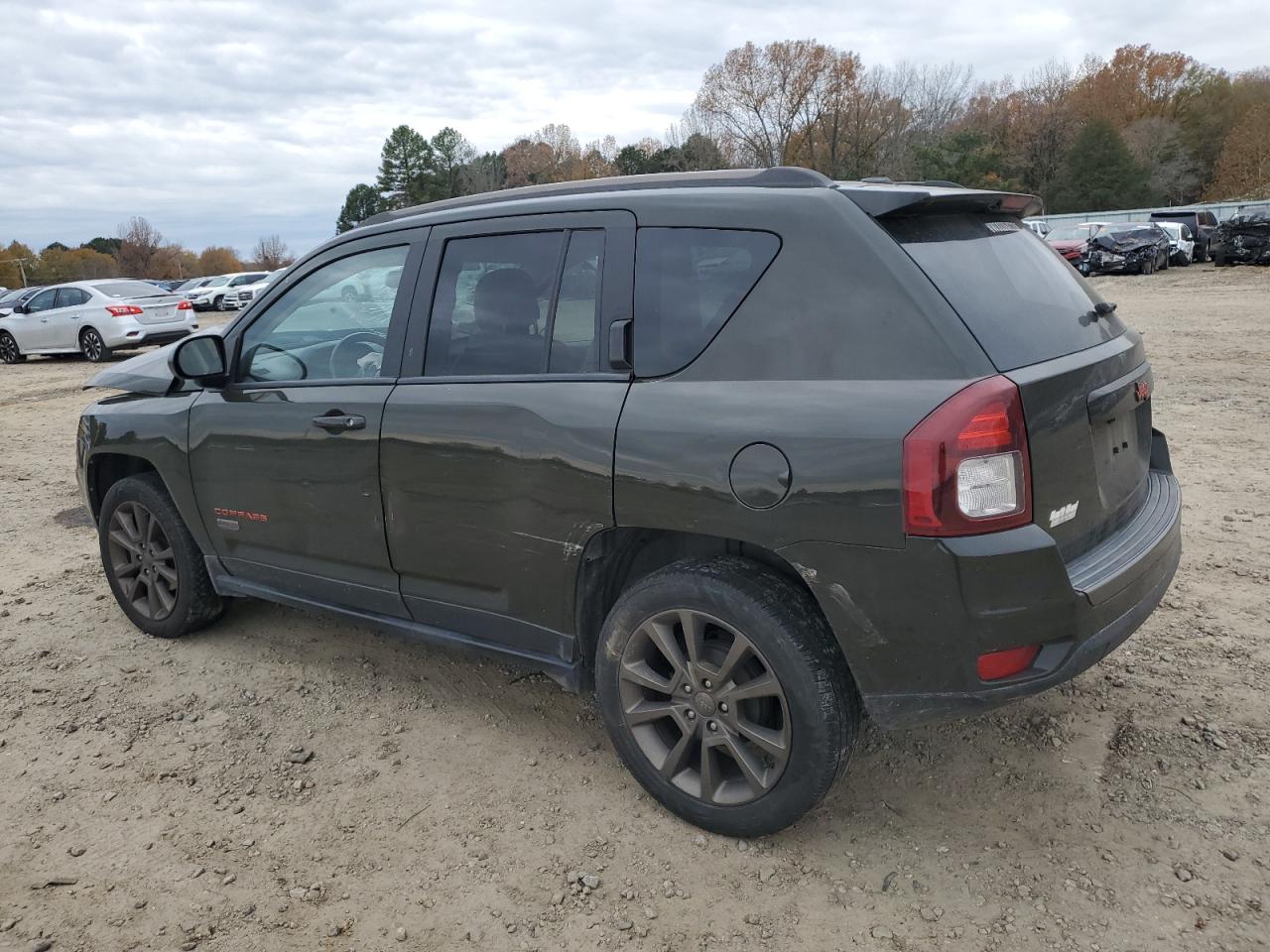 2017 Jeep Compass - Image 2