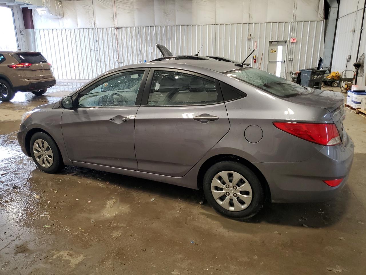 VIN KMHCT4AE7FU899779 2015 HYUNDAI ACCENT no.2