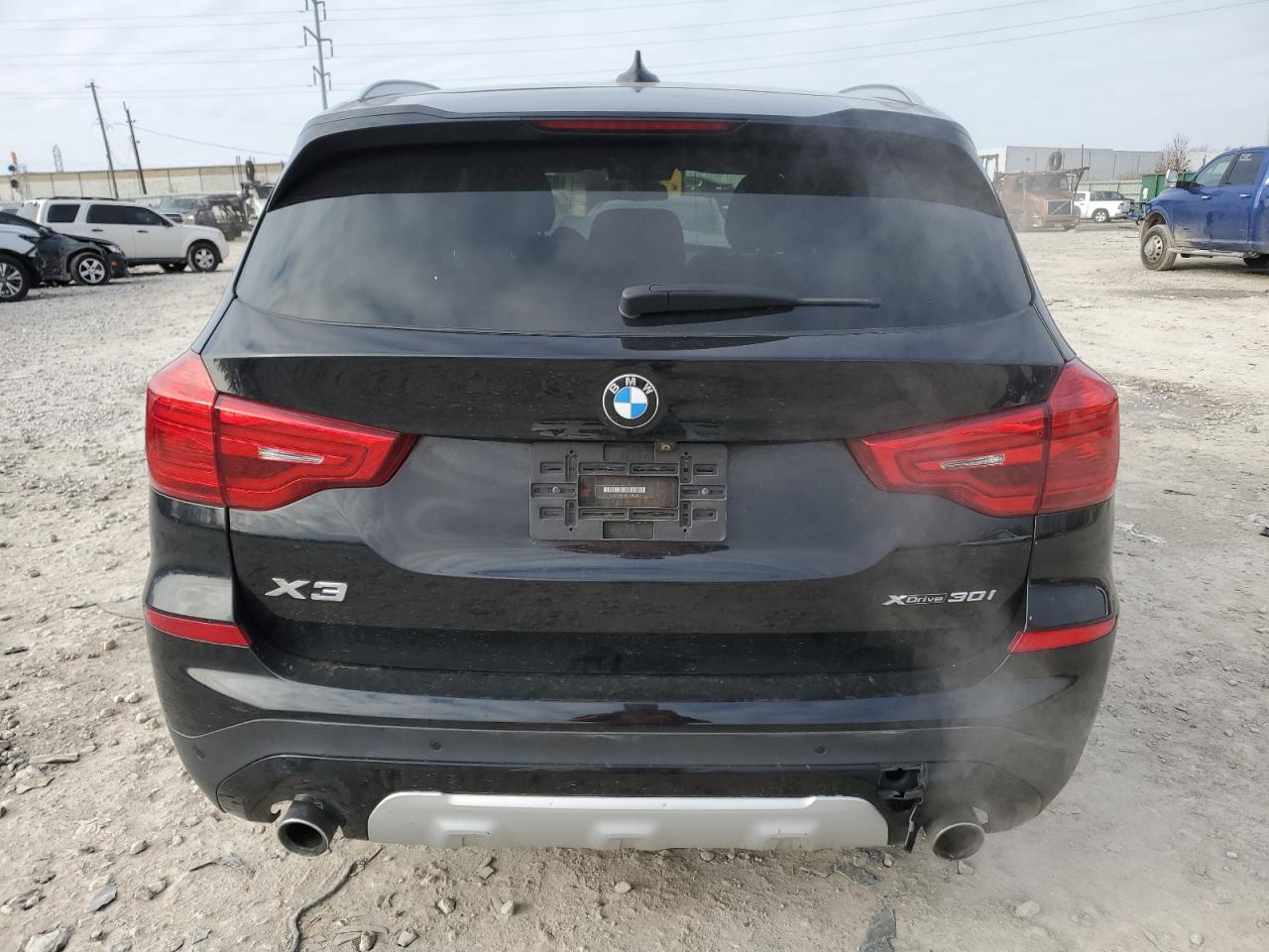 VIN 5UXTR9C51KLE18438 2019 BMW X3 no.6