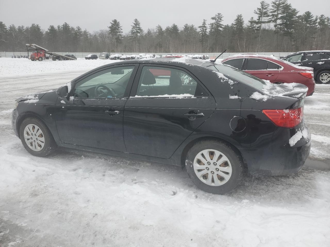 VIN KNAFU4A21D5685069 2013 KIA FORTE no.2