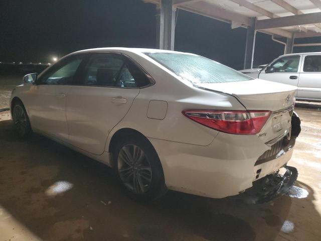  TOYOTA CAMRY 2017 Белый