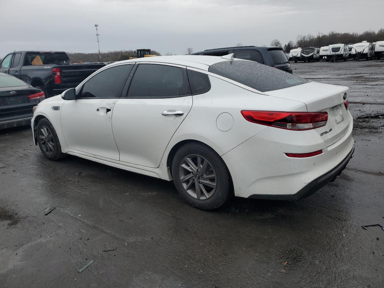 2020 Kia Optima - Image 2