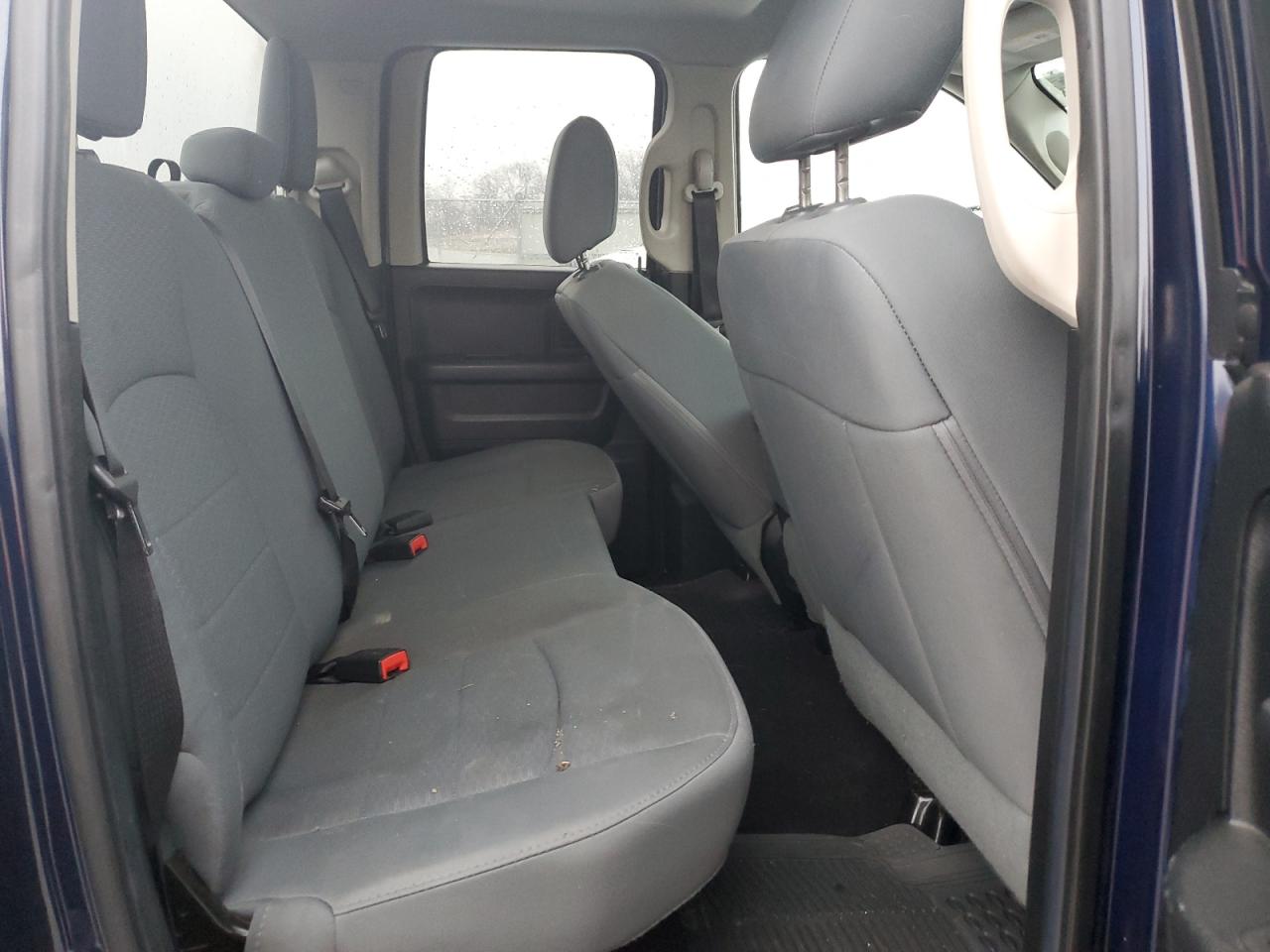 2014 RAM 1500 - Image 10