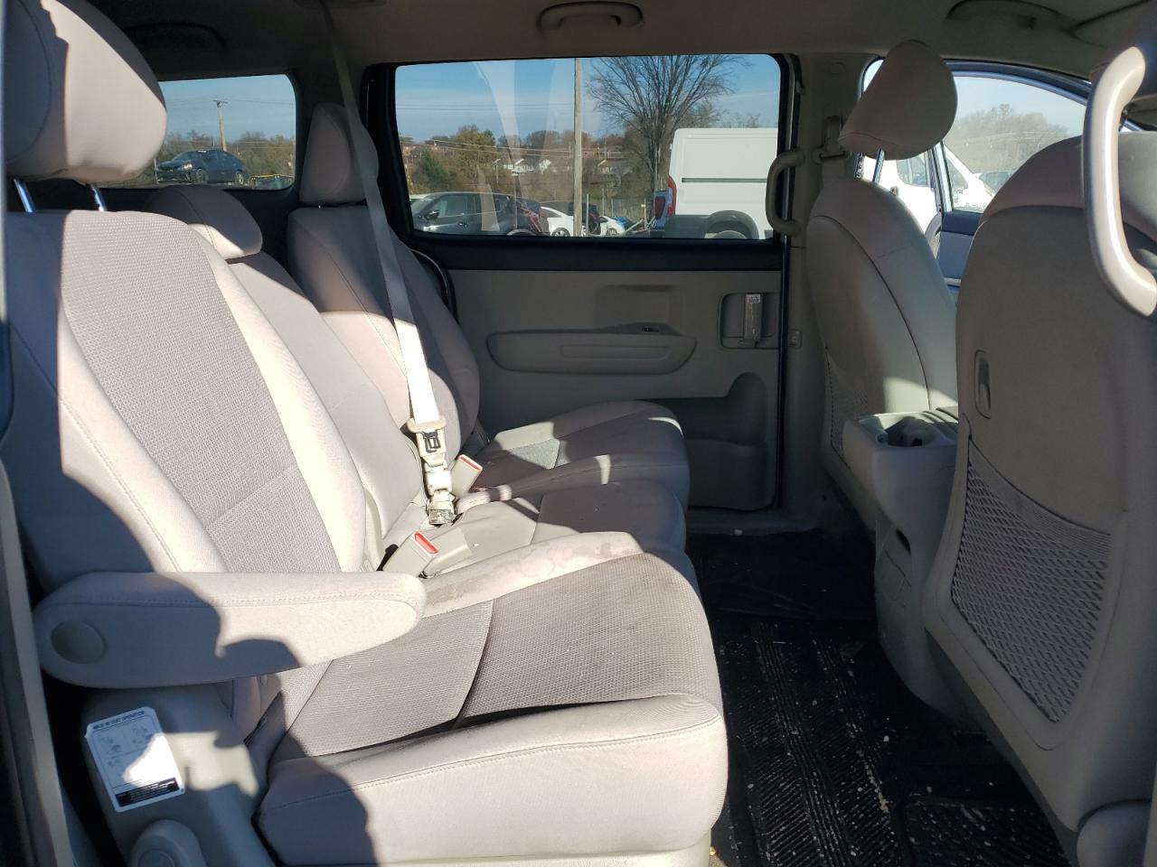 2019 Kia Sedona - Image 11