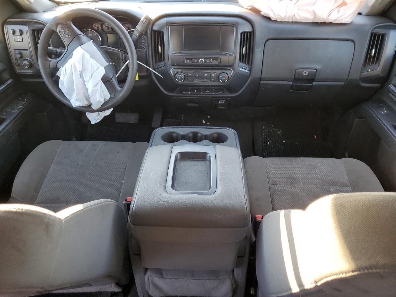 2017 Chevrolet Silverado K2500 Heavy Duty VIN: 1GC1KUEGXHF150945 Lot: 86155734