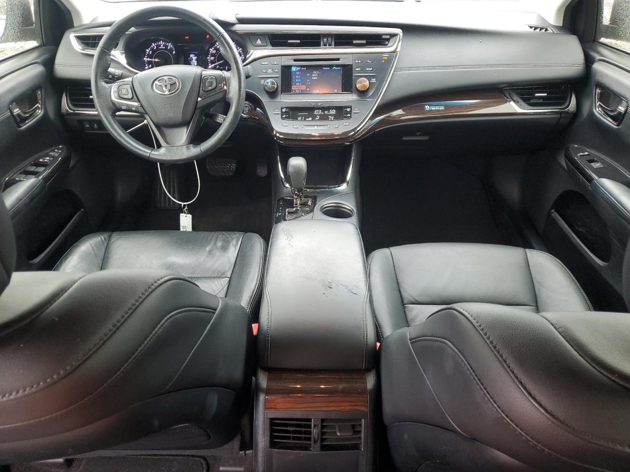 2014 Toyota Avalon - Image 8