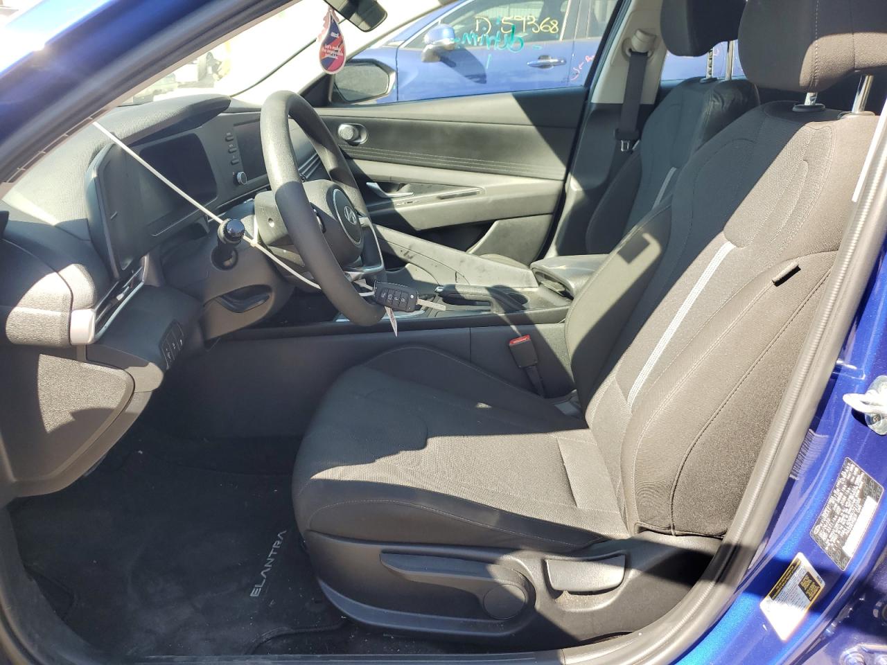 2024 Hyundai Elantra - Image 7