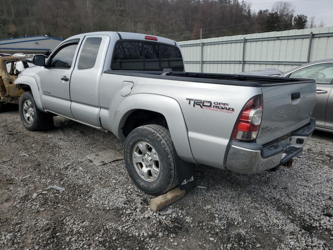 2013 Toyota Tacoma - Image 2