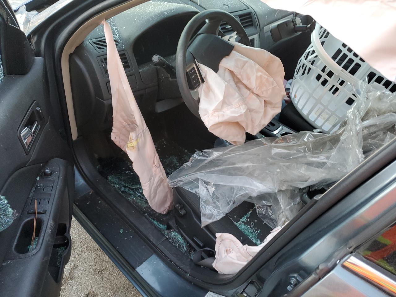 2012 Ford Fusion - Image 8