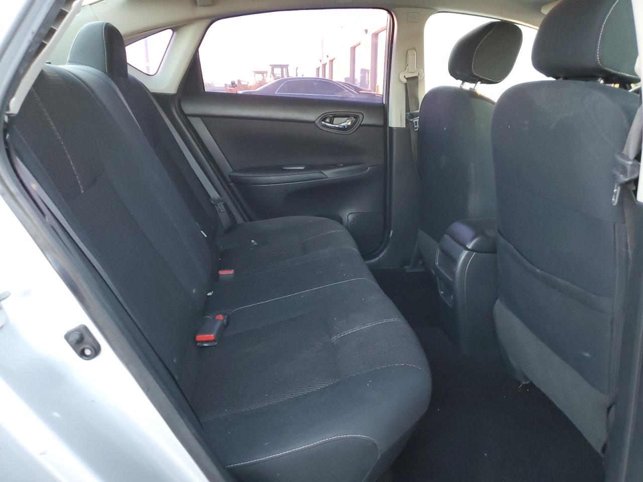 2017 Nissan Sentra - Image 11