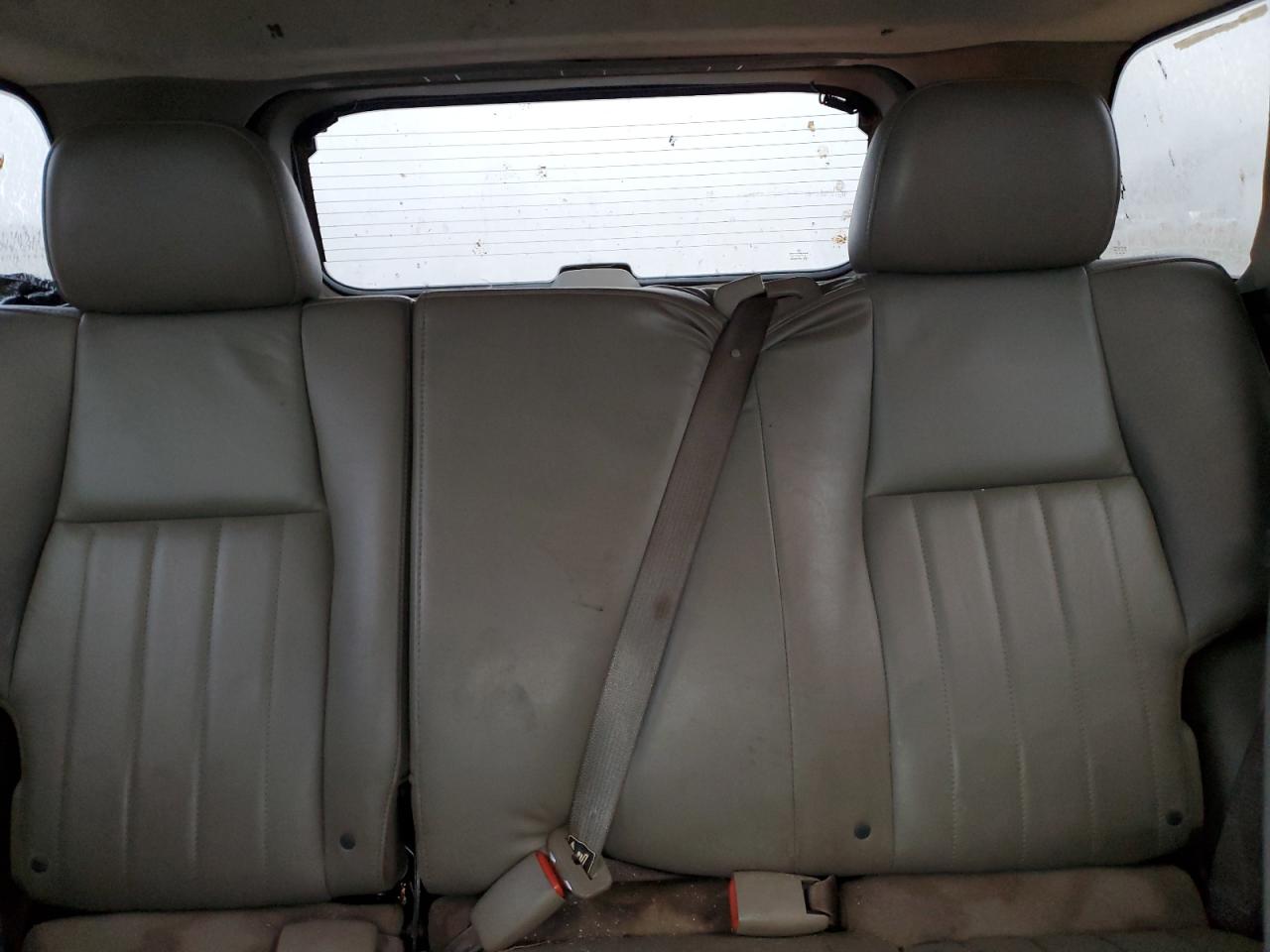 2006 Jeep Grand Cherokee - Image 10