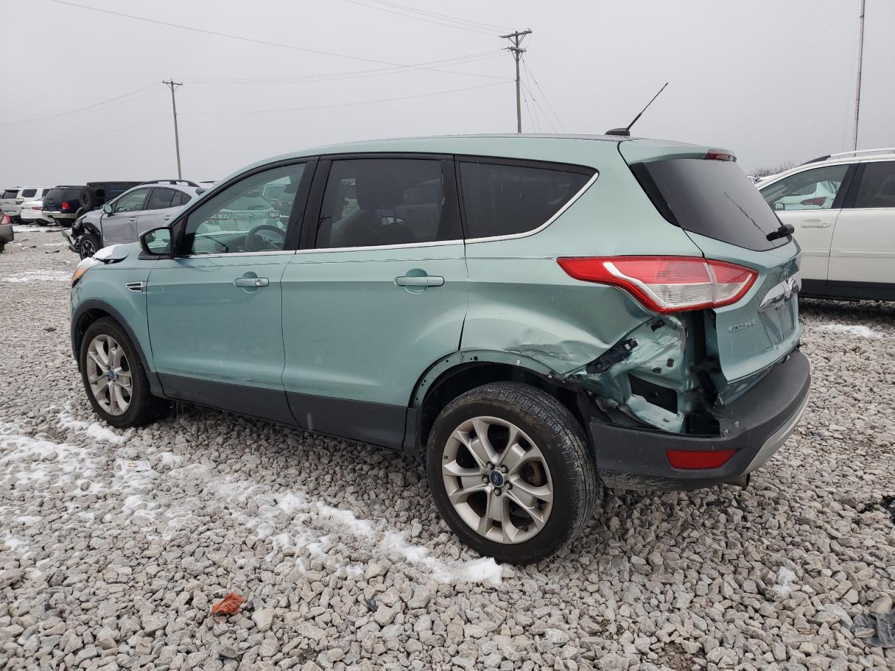 VIN 1FMCU0HX3DUC72037 2013 FORD ESCAPE no.2