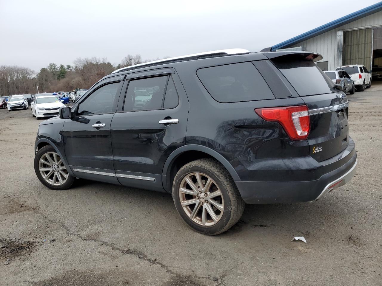 2017 Ford Explorer - Image 2