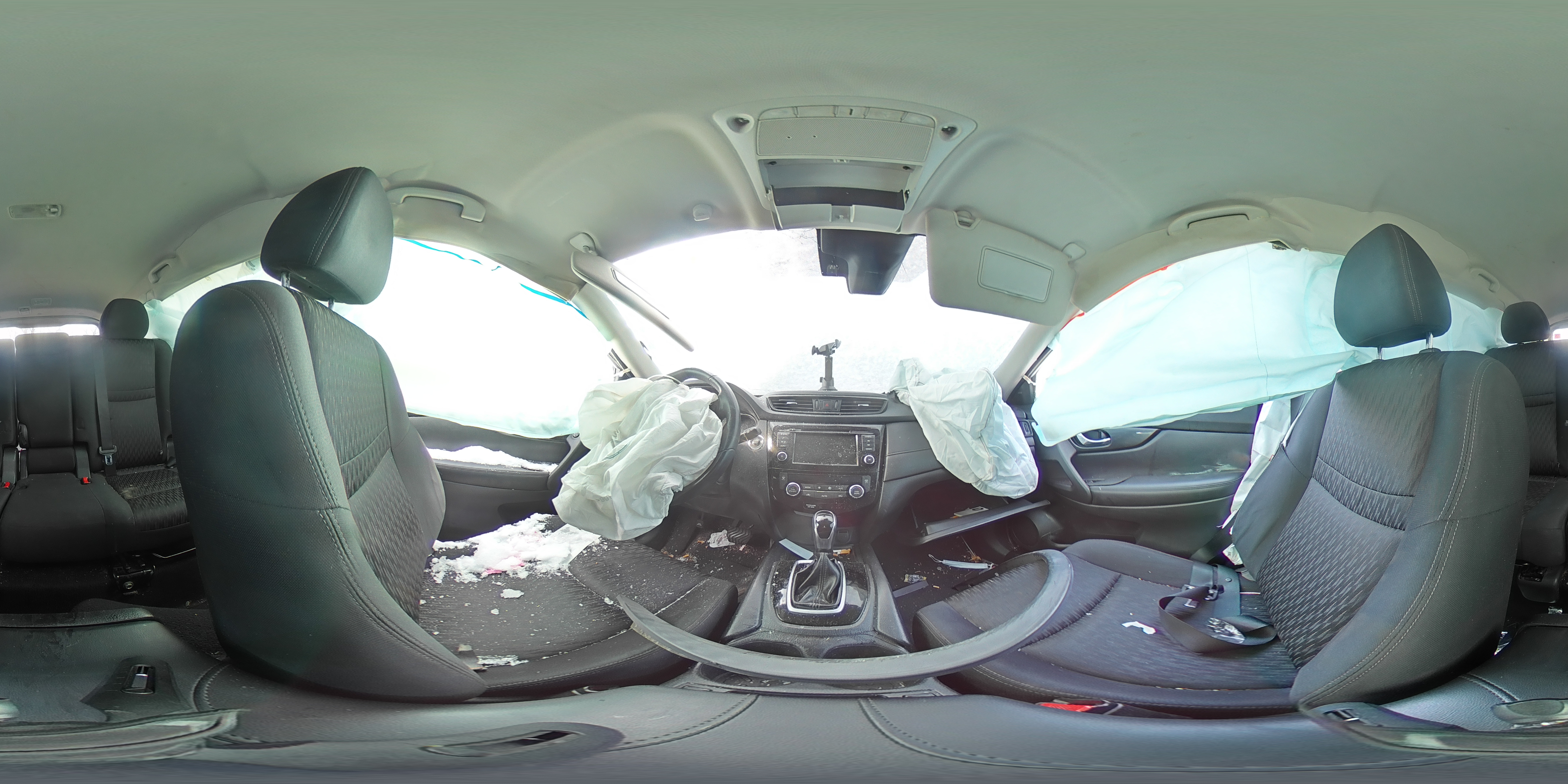 2019 Nissan Rogue - Image 13