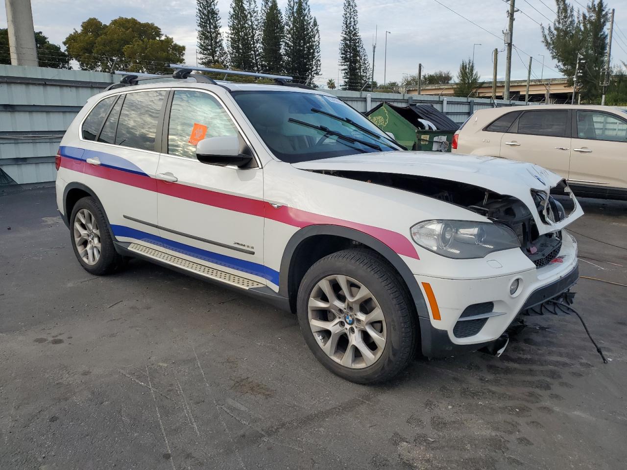 VIN 5UXZV4C53D0E00133 2013 BMW X5 no.4