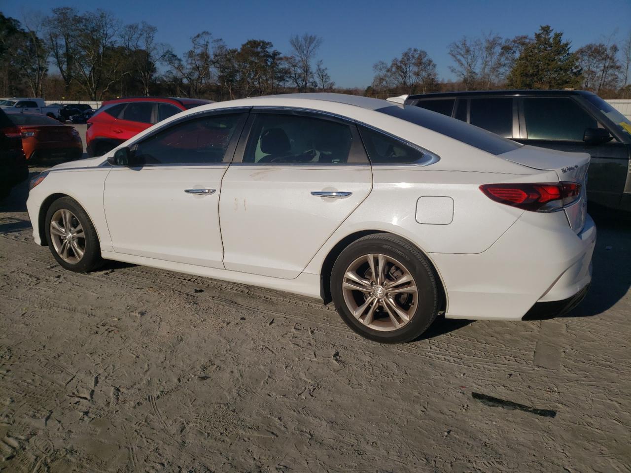 2019 Hyundai Sonata - Image 2
