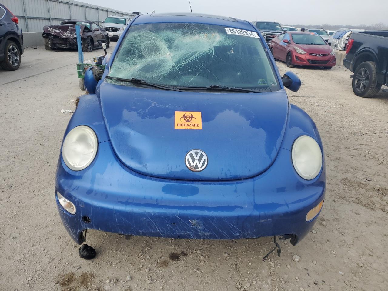 2002 Volkswagen Beetle - Image 5