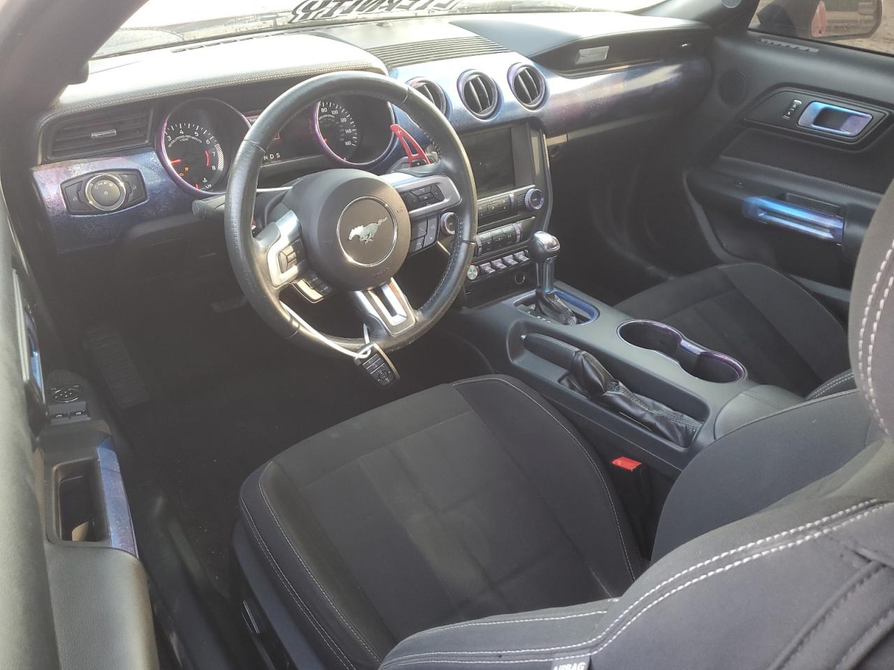 2018 Ford Mustang - Image 8