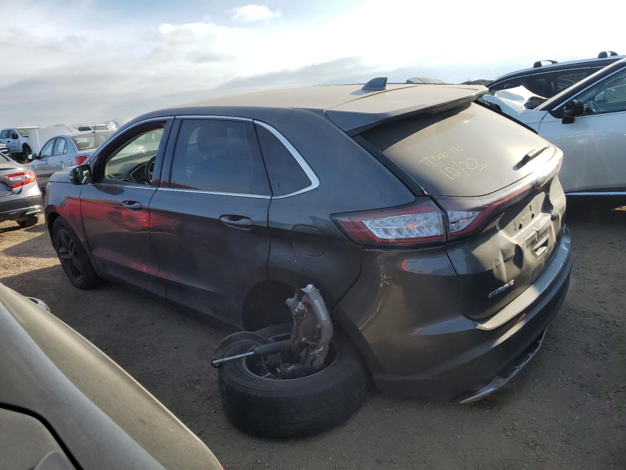 2017 Ford Edge - Image 2