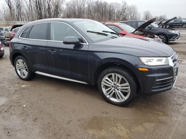  AUDI Q5 2018 Granatowy