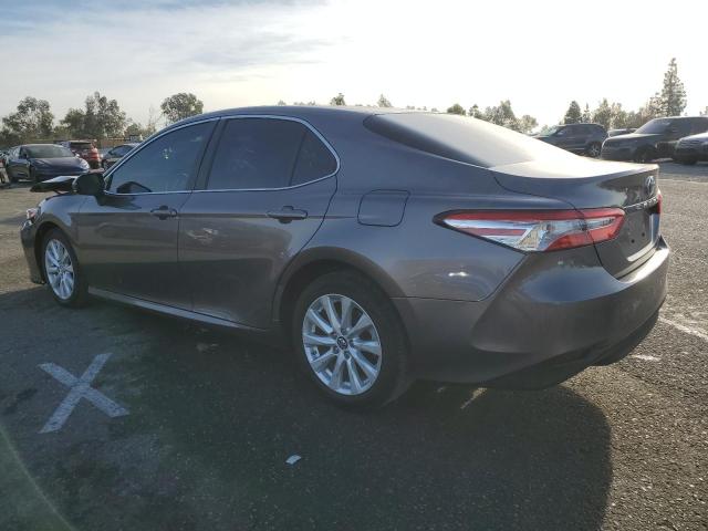  TOYOTA CAMRY 2018 Серый