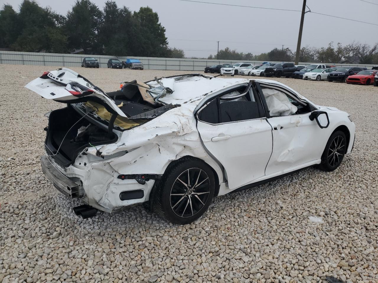 2022 Toyota Camry - Image 3