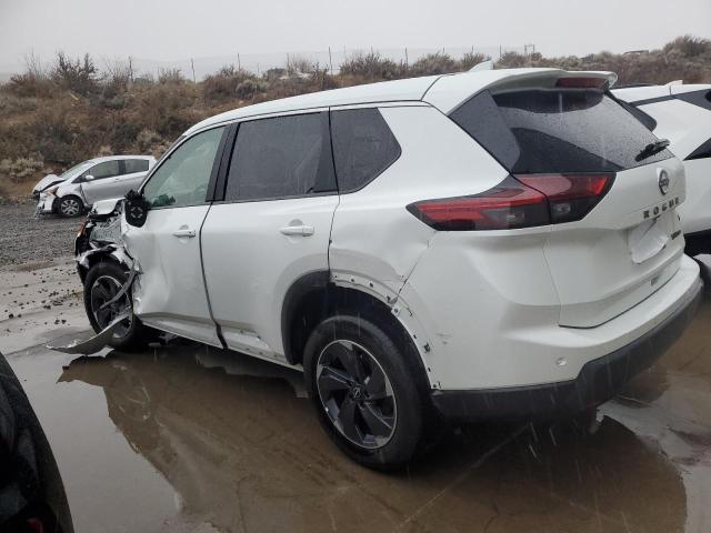  NISSAN ROGUE 2024 Biały