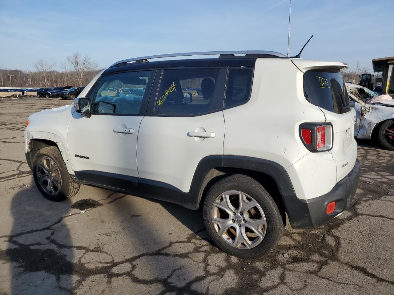 ZACCJBDT1GPE30277 2016 JEEP RENEGADE - Image 2