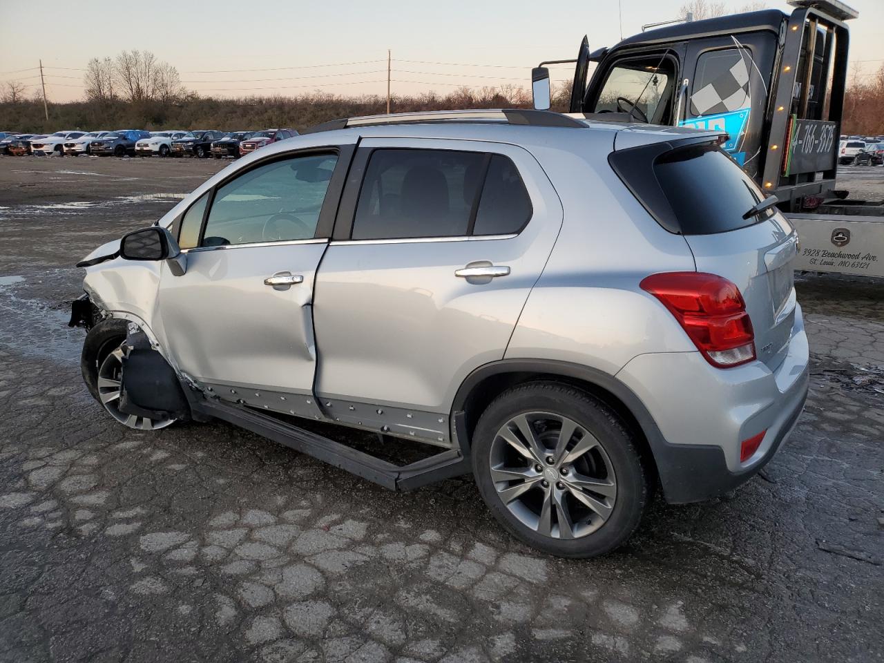 3GNCJLSB7LL309957 CHEVROLET TRAX 2020
