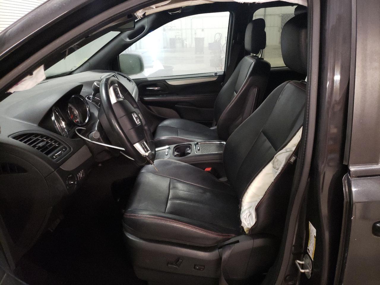 2019 Dodge Caravan - Image 7
