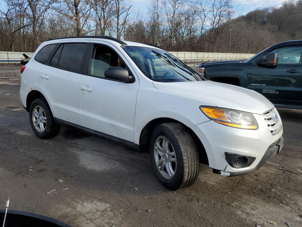 2011 Hyundai Santa Fe - Image 4