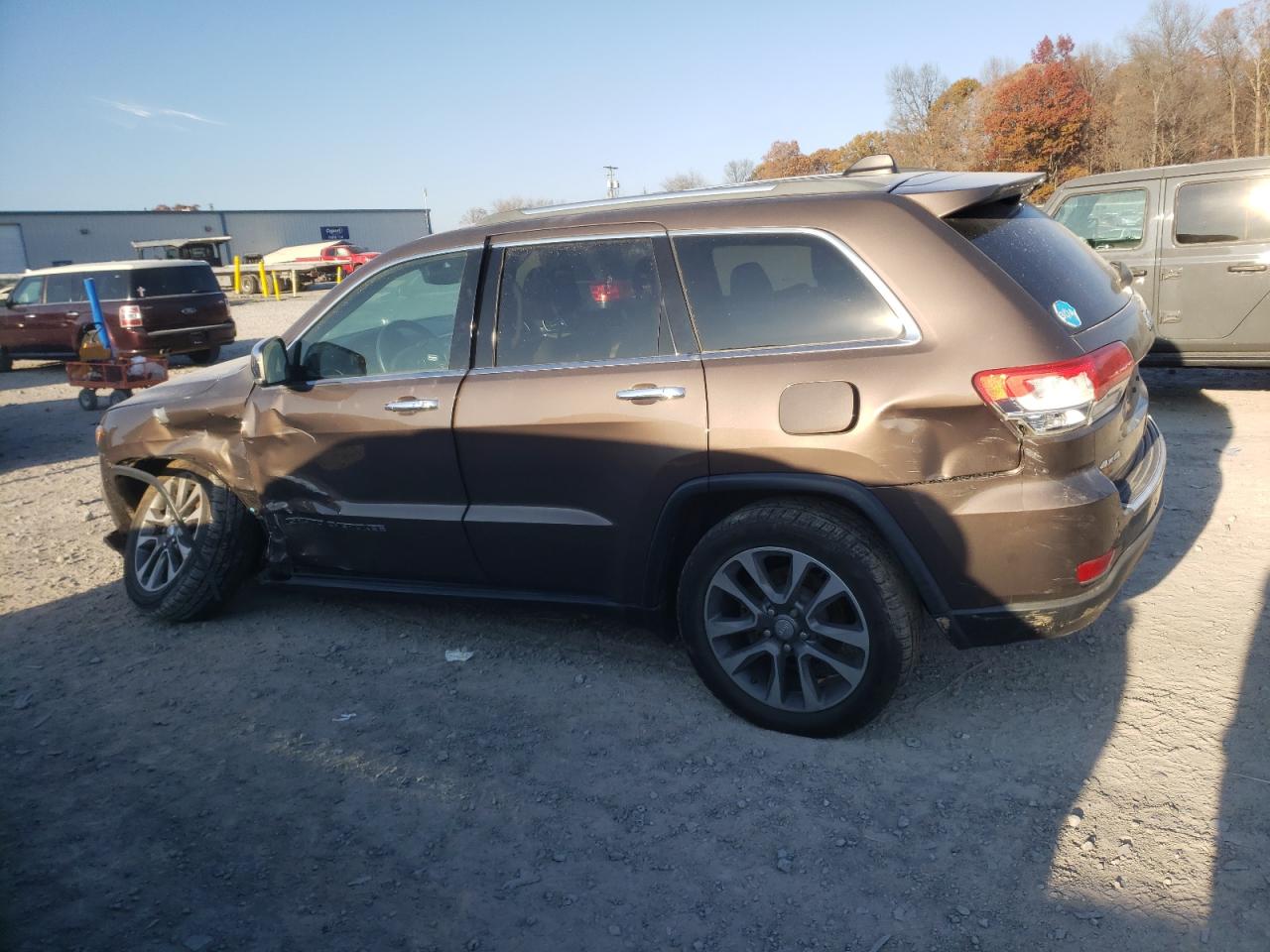 2018 Jeep Grand Cherokee - Image 2