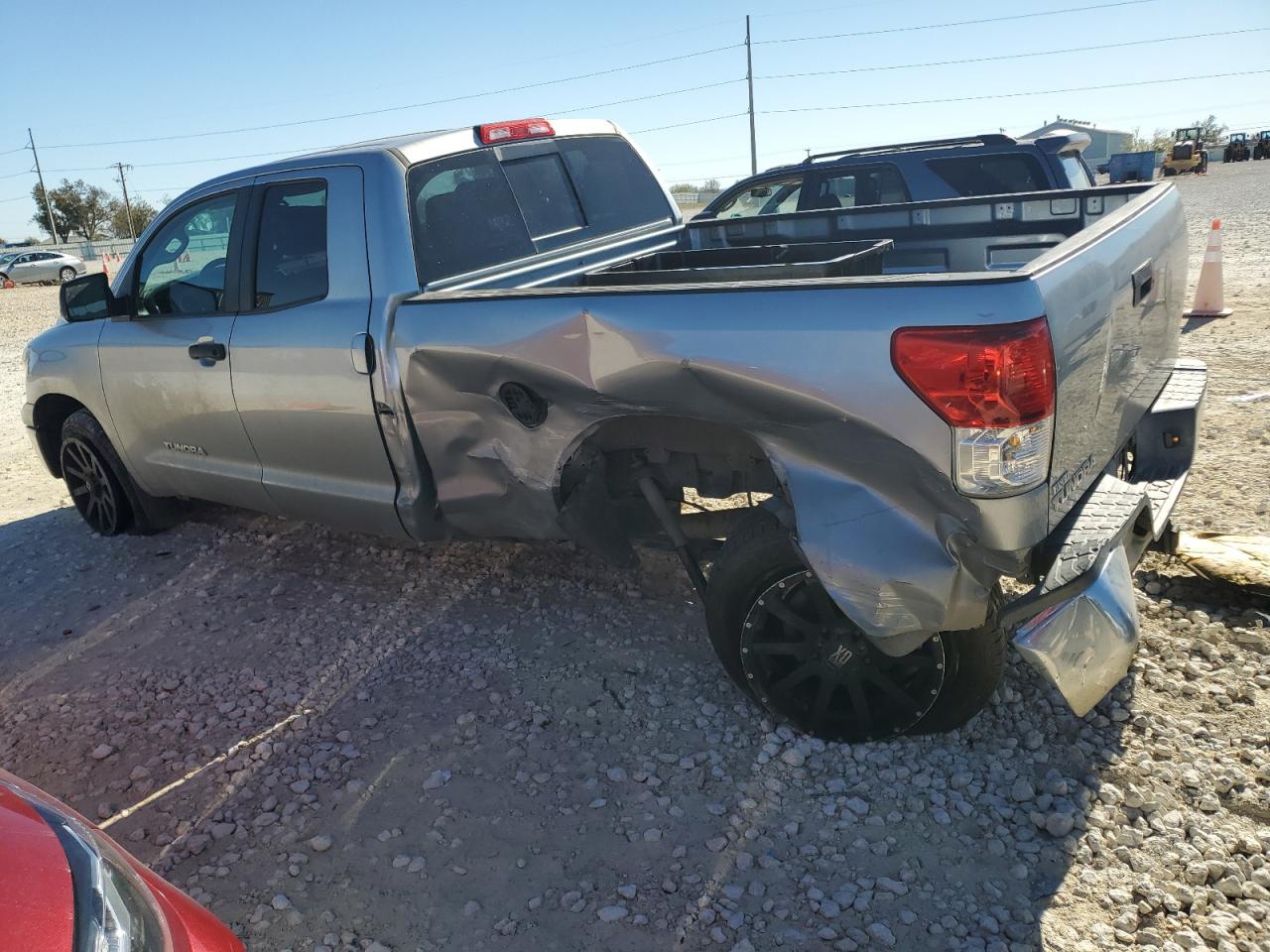 2012 Toyota Tundra - Image 2