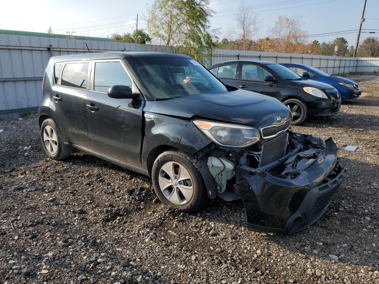 VIN KNDJN2A28F7809473 2015 KIA SOUL no.4