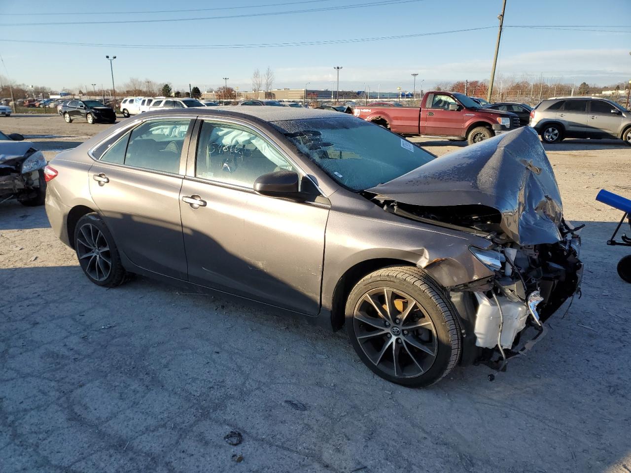 2016 Toyota Camry - Image 4