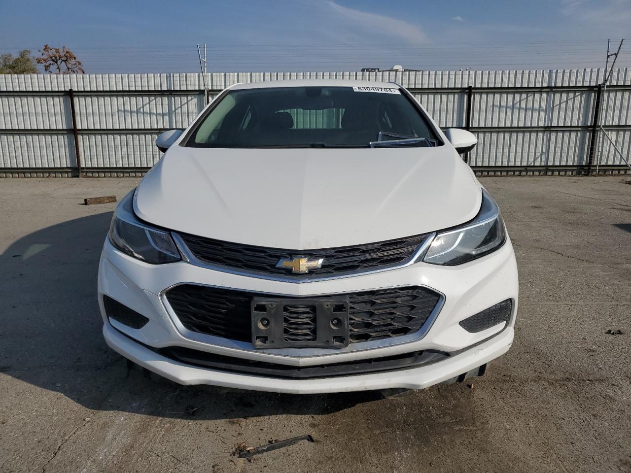 2017 Chevrolet Cruze - Image 5