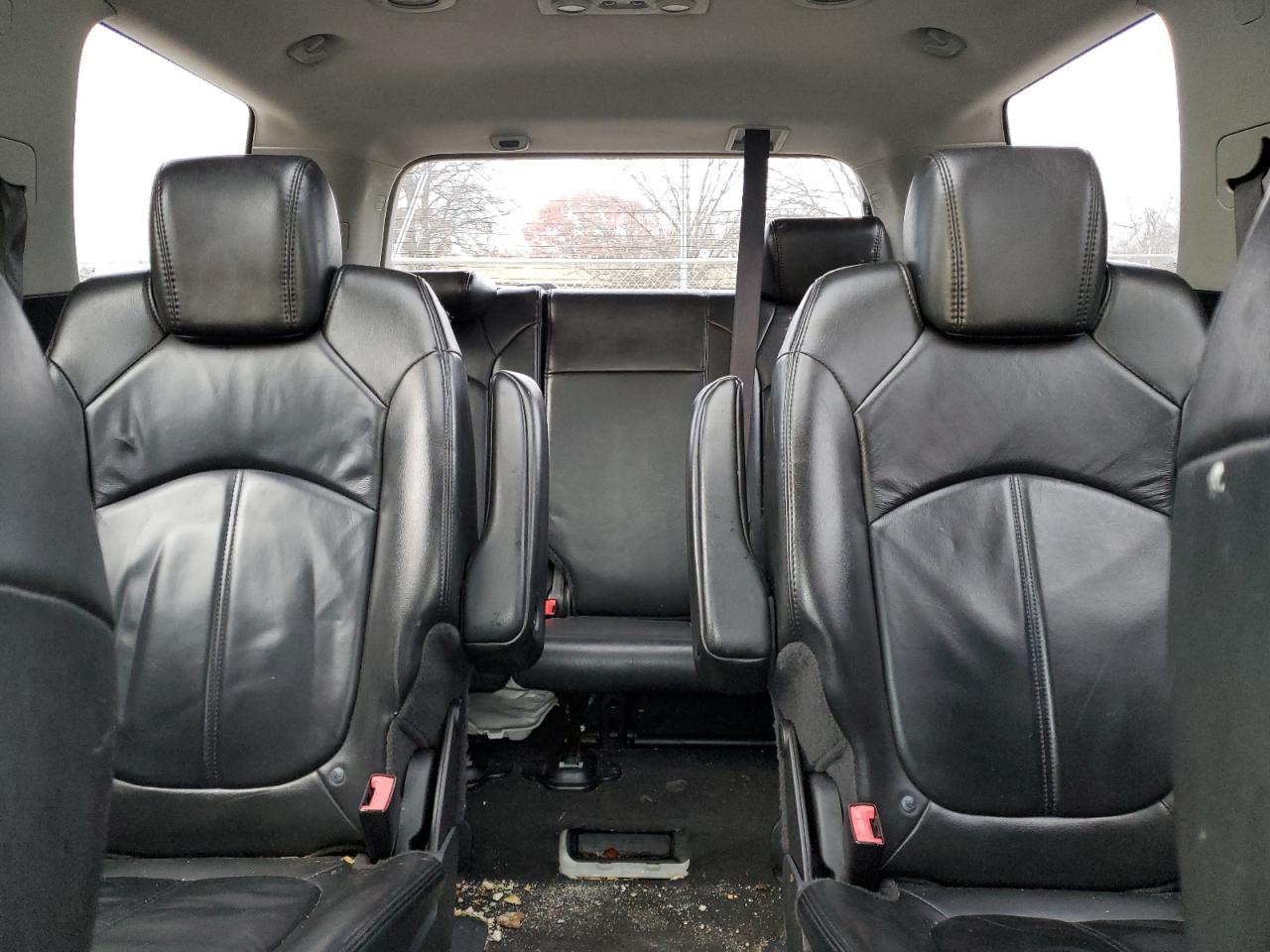 2009 GMC Acadia - Image 10