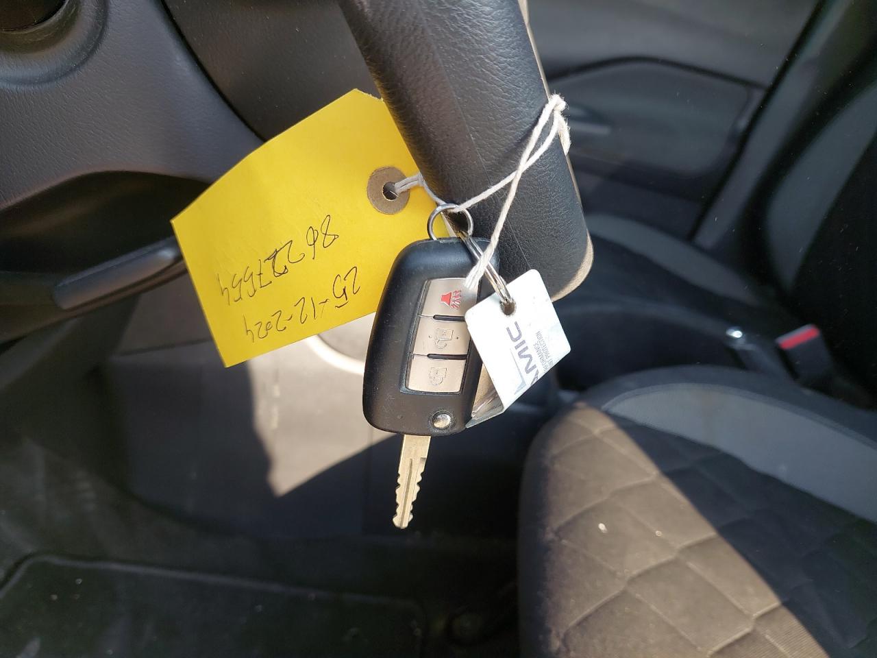 3N1CP5C93JL486293 - 2018 Nissan Kicks S - #86227554