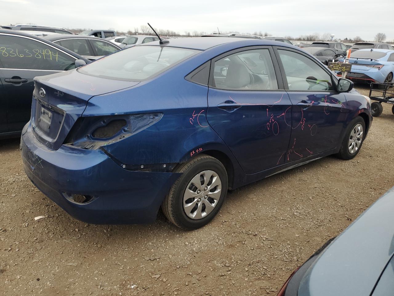 VIN KMHCT4AE5FU880034 2015 HYUNDAI ACCENT no.3