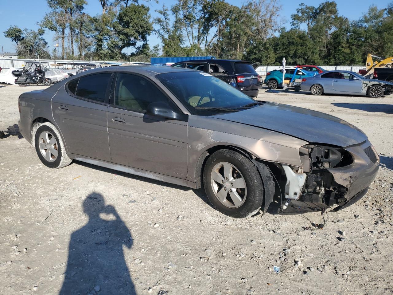 2006 Pontiac Grand Prix VIN: 2G2WP552861313103 Lot: 84463714