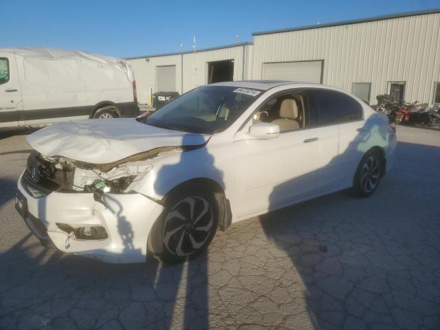  HONDA ACCORD 2016 Белый